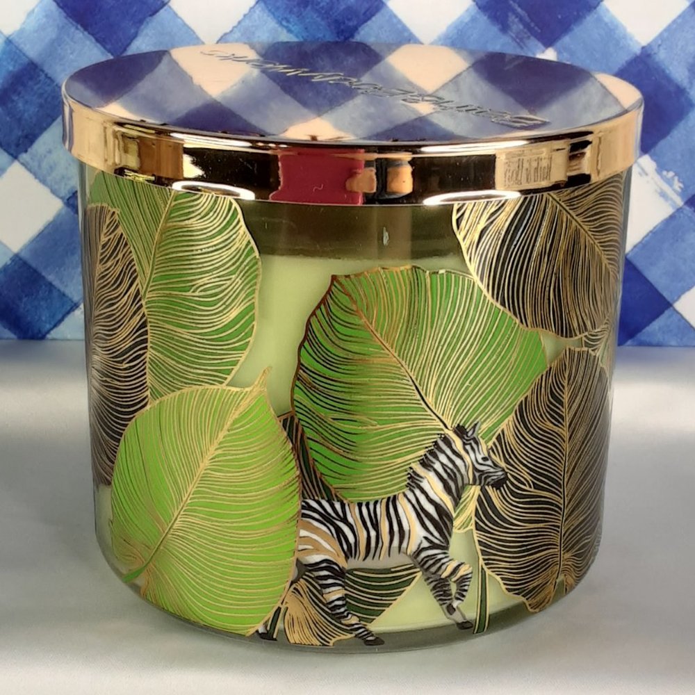 ●SOLD● BATH & BODY WORKS 3-WICK 'FRESH BAMBOO' SCENTED CANDLE 'EXOTIC JUNGLE - Picture 2 of 11